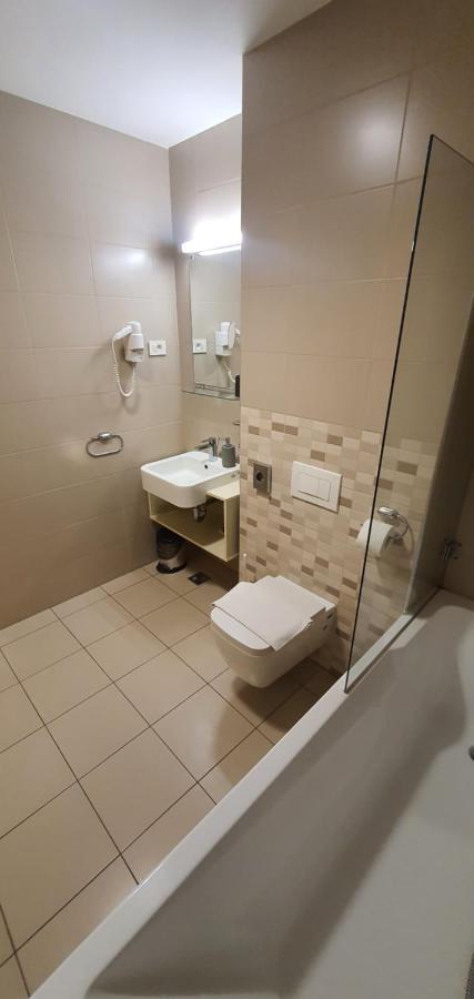 Mari 14 Apartman Maribor Kültér fotó